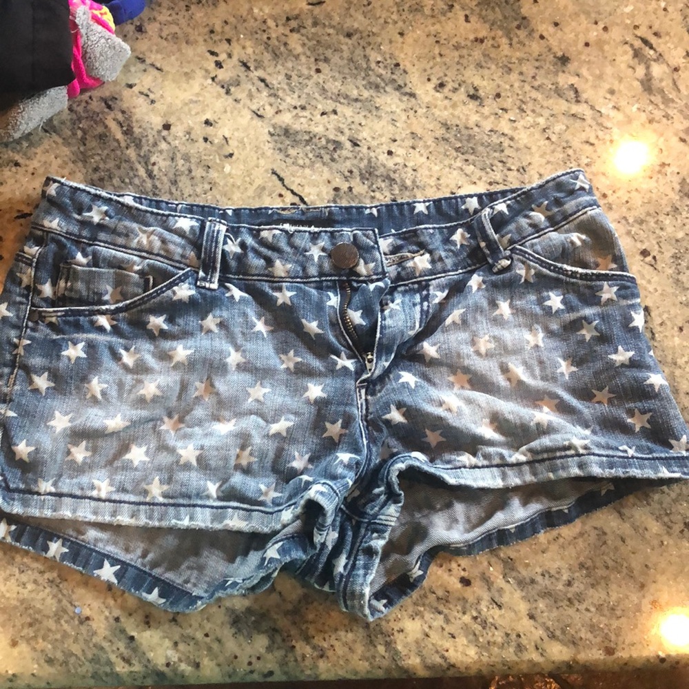 Star jean shorts